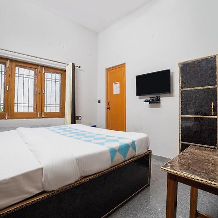 Hotel O Home Gautam Homestay Dehradun Bagian luar foto