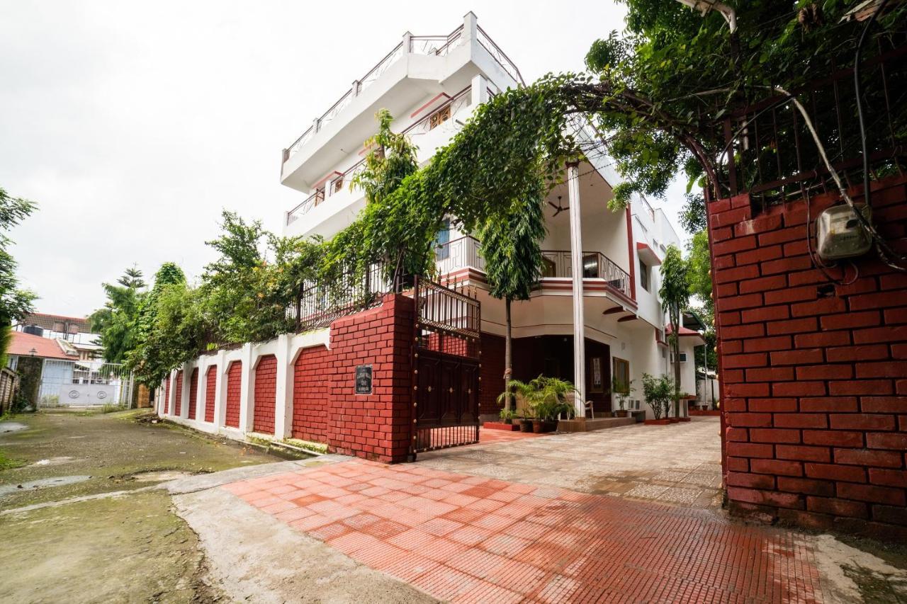 Hotel O Home Gautam Homestay Dehradun Bagian luar foto