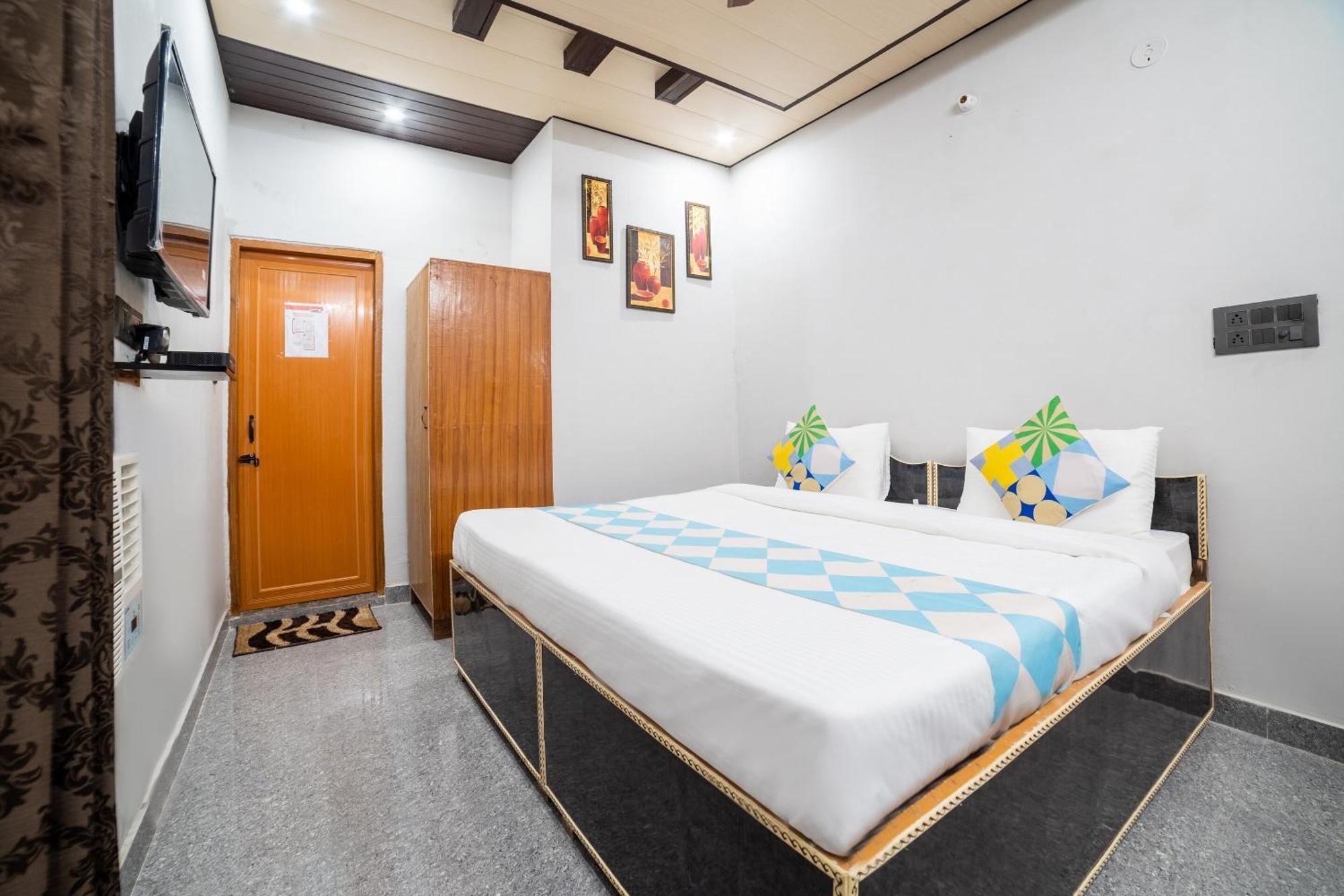 Hotel O Home Gautam Homestay Dehradun Bagian luar foto