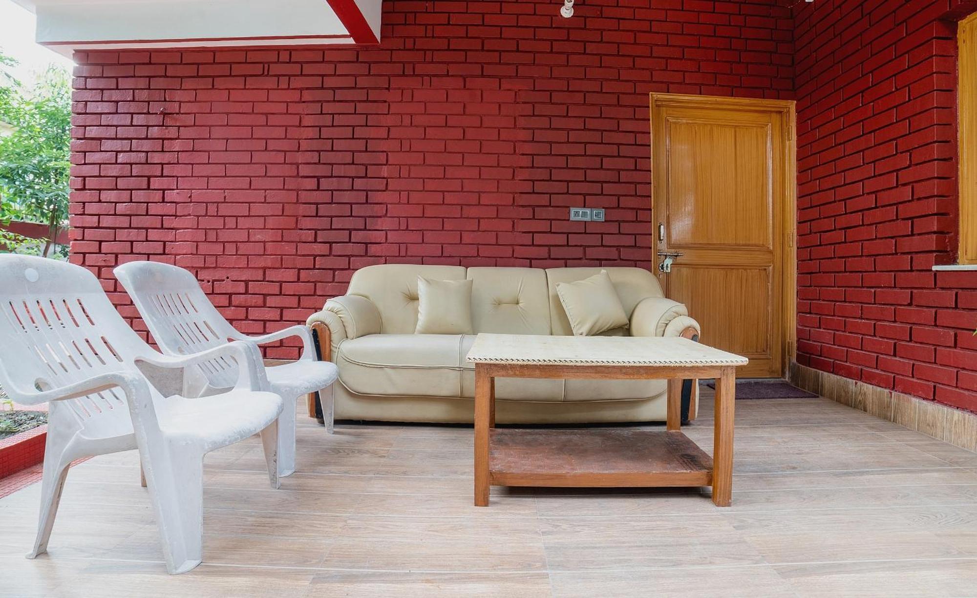 Hotel O Home Gautam Homestay Dehradun Bagian luar foto